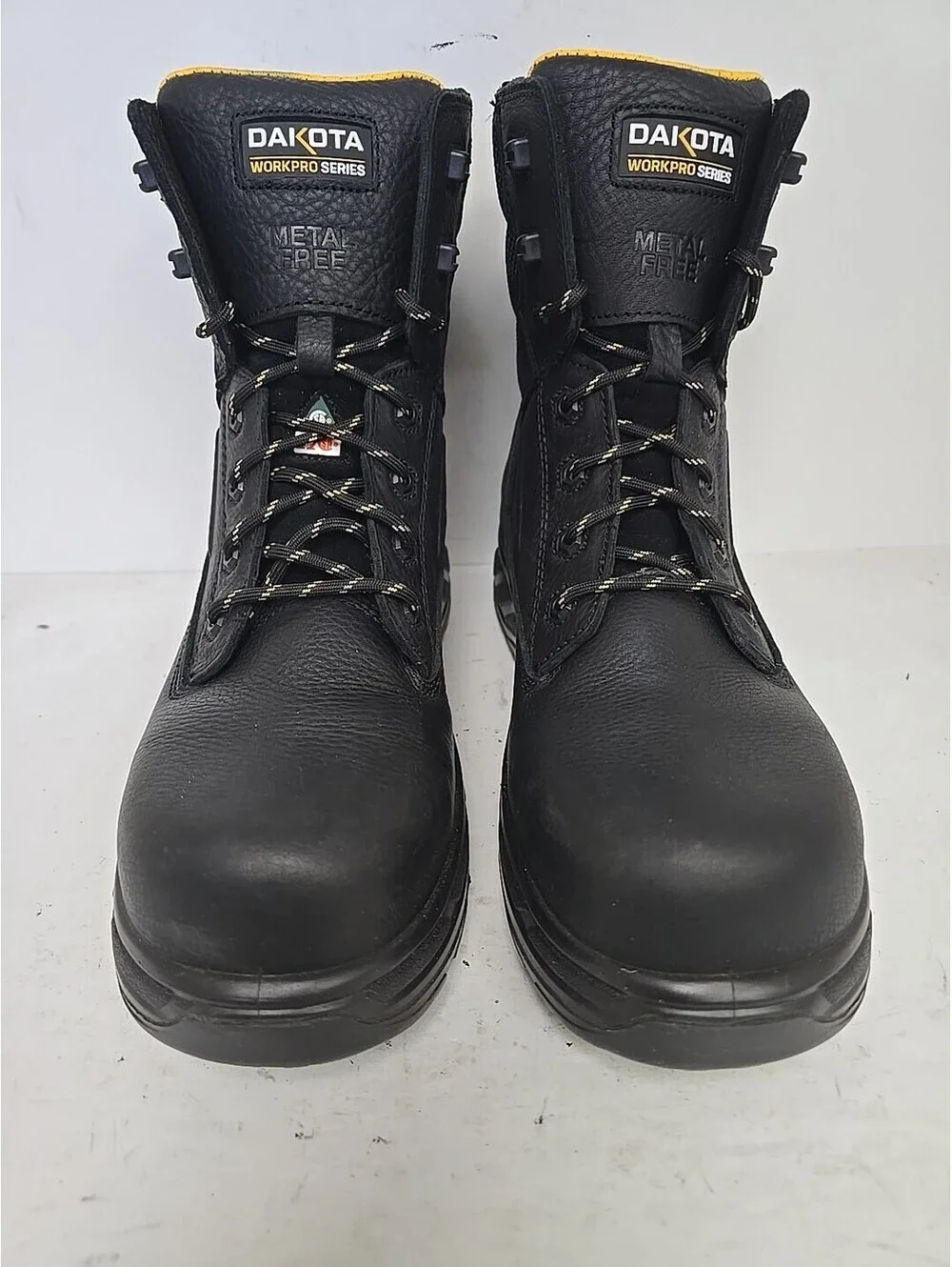 Dakota Men's 8100 8